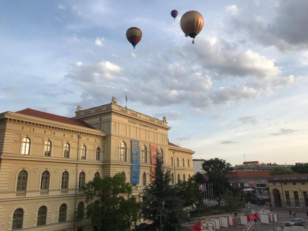 Cosy Inner City Getaway Bestern Szegedin Exterior foto